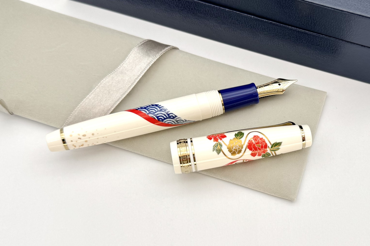 SailorProgearSlimKimonoHappinessWhiteFP_A